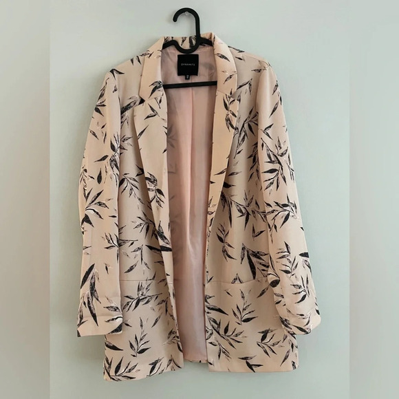 Dynamite Leaf me alone Printed Boyfriend Blazer S - Picture 4 of 7